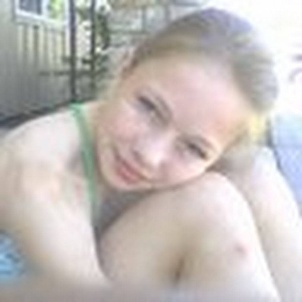 Meet your Posher, Lilly